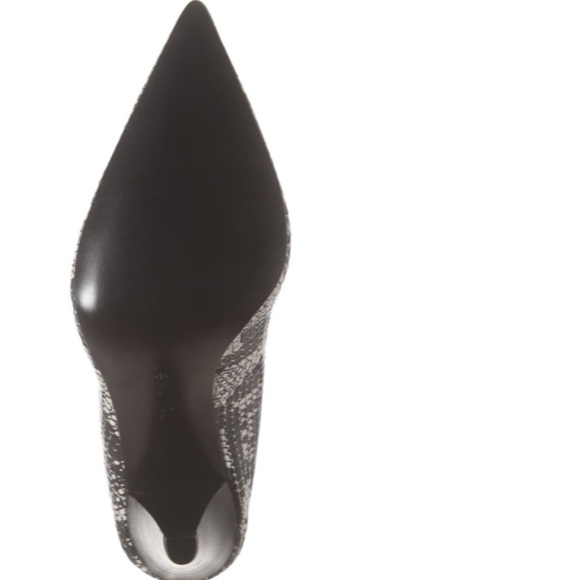 CALVIN KLEIN PUMPS SIZE 7 & 1/2 NEW - Picture 4 of 8